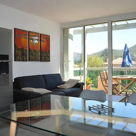 Le Sof Paradis Grand T2 Sur La Des Lecques Apartman *