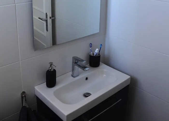 Le Sof Paradis Grand T2 Sur La Des Lecques サン・シル・シュル・メール